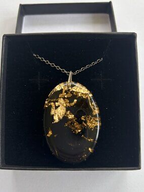 Handcrafted Oval Resin Necklace – Black & Gold Foil Leaf Pendant